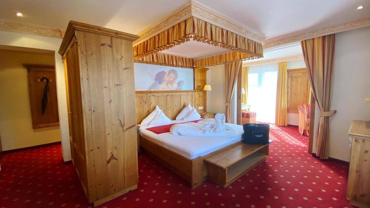 ... Mein Romantisches Hotel Toalstock Фис Екстериор снимка