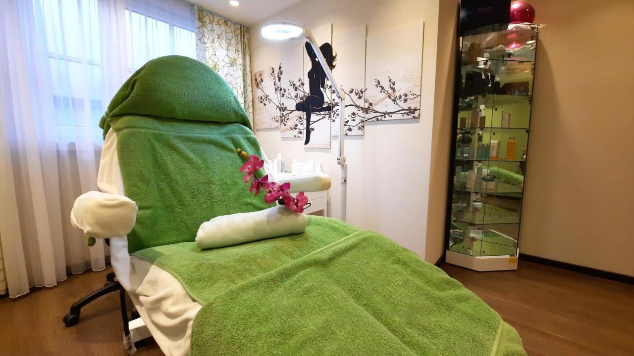 ... Mein Romantisches Hotel Toalstock Фис Екстериор снимка