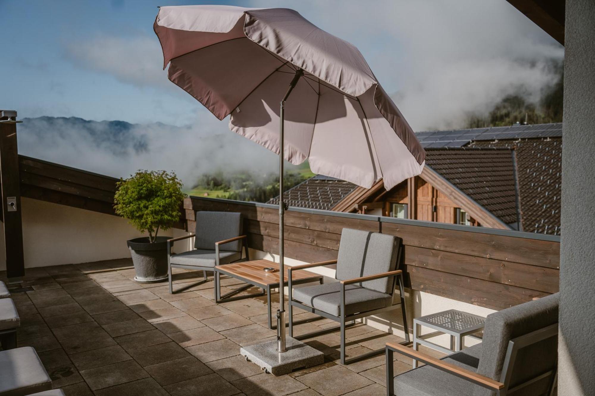 ... Mein Romantisches Hotel Toalstock Фис Екстериор снимка
