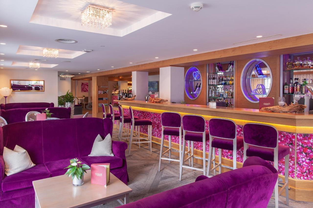 ... Mein Romantisches Hotel Toalstock Фис Екстериор снимка